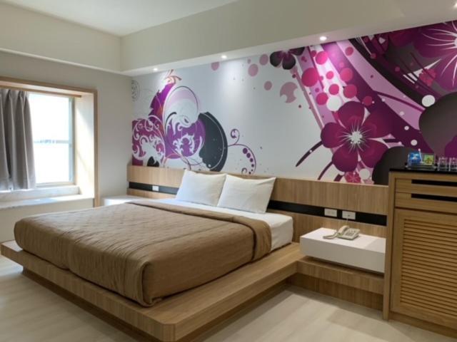 Yhc Hotel Тайнань Экстерьер фото